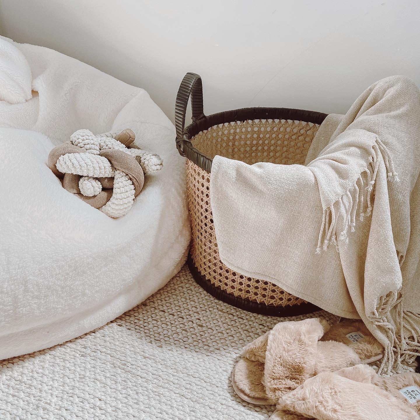 Nou - tricot silencieux + nylon 